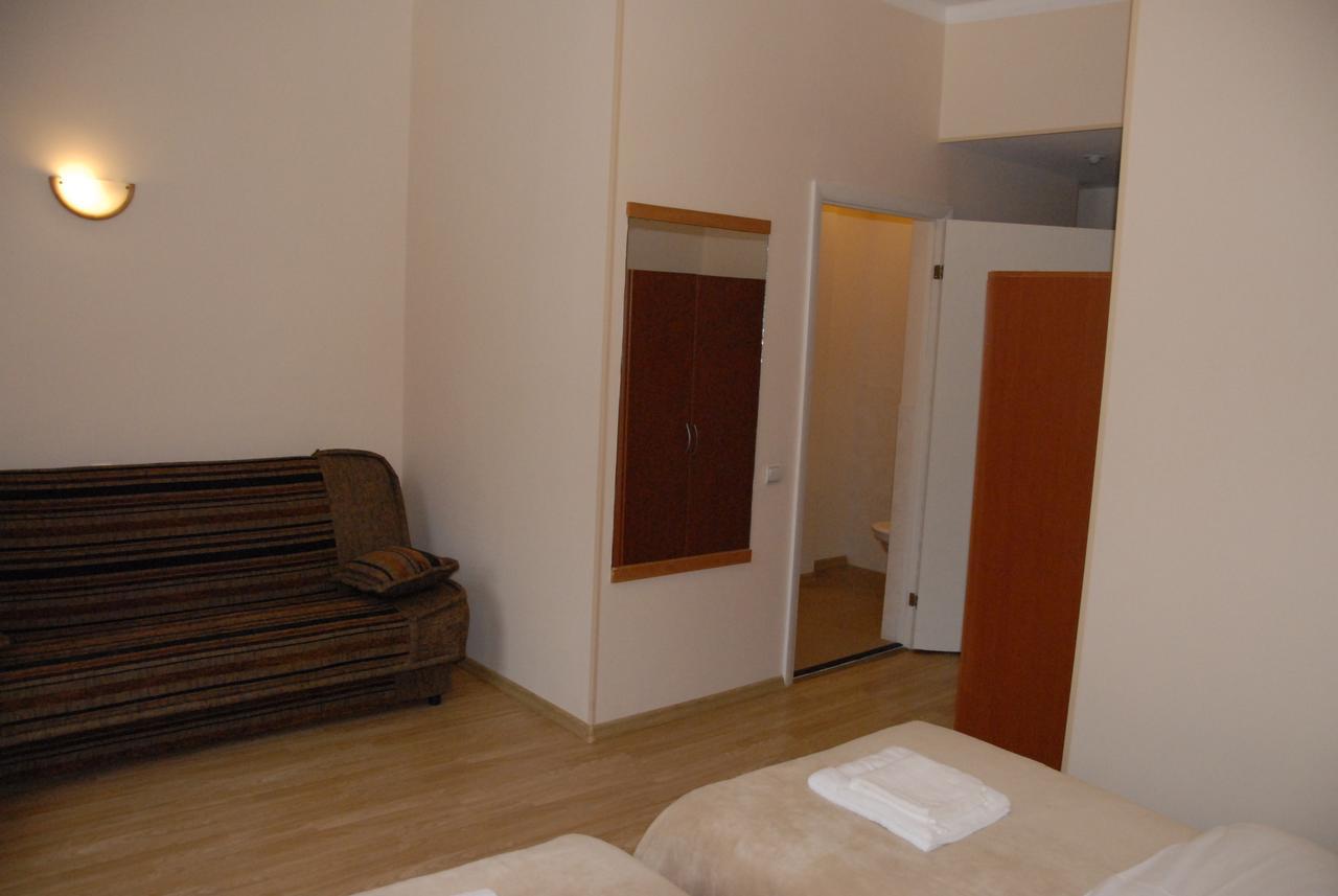Knights Court Ξενοδοχείο Ρίγα Εξωτερικό φωτογραφία
