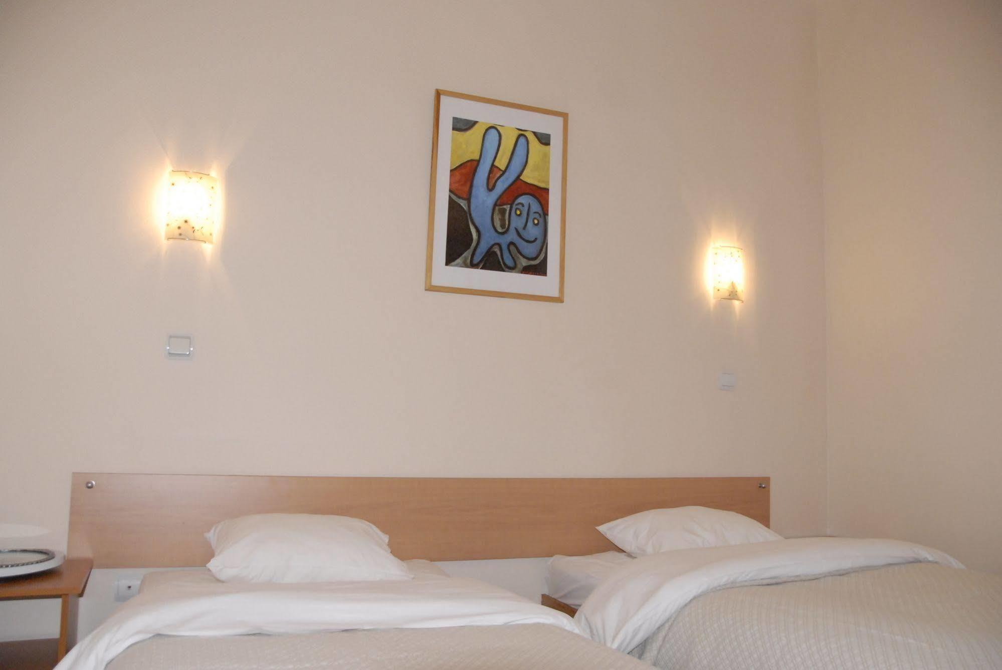 Knights Court Ξενοδοχείο Ρίγα Εξωτερικό φωτογραφία